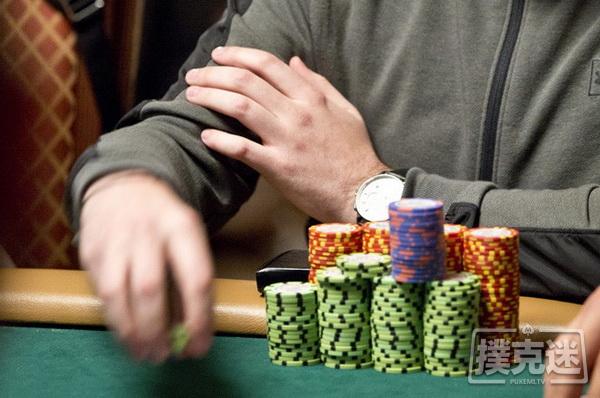 德州扑克牌局分析：试图保护你的牌的风险