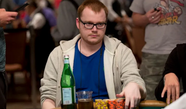 Conor Beresford赢得2020年非现场扑克年度最佳玩家称号