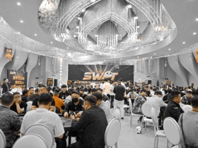 【EV扑克】SWPT·广安站 | 从“抚仙湖杯”到SWPT,西南扑克标杆赛事华丽升级,首日战火点燃!马鹏龙斩获回馈赛冠军