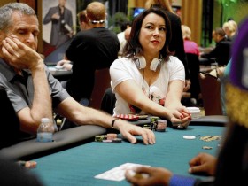 Jennifer Tilly, Maria Ho, Kara Scott入围2018女性扑克名人堂候选人名单