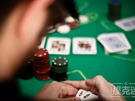 【蜗牛扑克】德州扑克时手持最强底牌AA，如何行动更有利