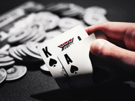【蜗牛扑克】碰上对手4-bet，我们该用什么牌全下、诈唬或跟注？