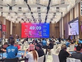 【EV扑克】DPC圆梦杯 | 半程风雨半程暖,梦想之花绽新颜 主赛B组142人参赛40人晋级,郭翰达25.8万计分领跑