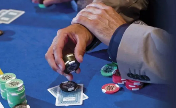 【蜗牛扑克】德州扑克最简单的五个法则，第四条有多少人能做到？