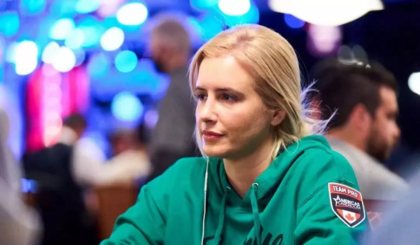 Vanessa Kade在WSOP测试中对COVID呈阳性 敦促玩家接受检查