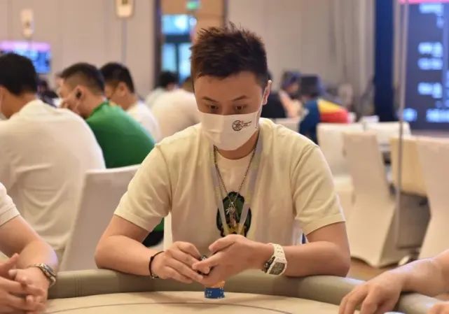 【EV扑克】WSOP金戒指国人再创佳绩！中国香港大神斩获超级百万豪客赛亚军