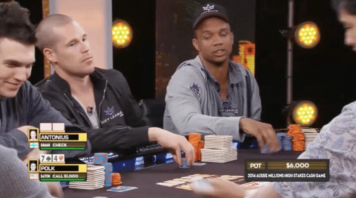 【EV扑克】河牌圈价值30万美元的疯狂诈唬！他成功了吗？