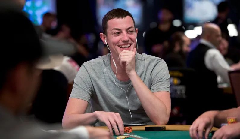 【EV 扑克】不是谁都能像 Tom Dwan 这样用 54s 搞残 KK 赢 60 万刀底池的