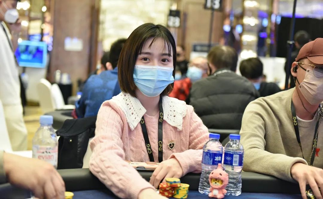【EV扑克】CPG十周年上海选拔赛 | 人数翻倍！主赛B组参赛人数614人，朱宏成为全场CL!