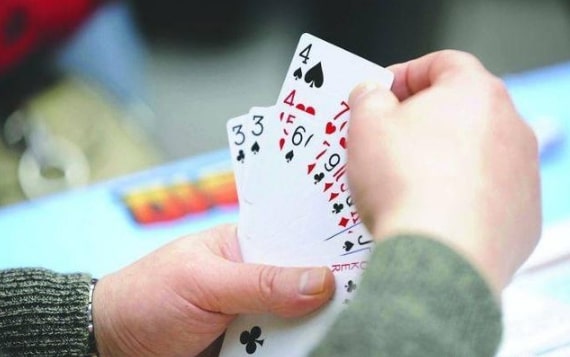 【EV 扑克】教学：五个德州扑克坏习惯，小改变大提升！