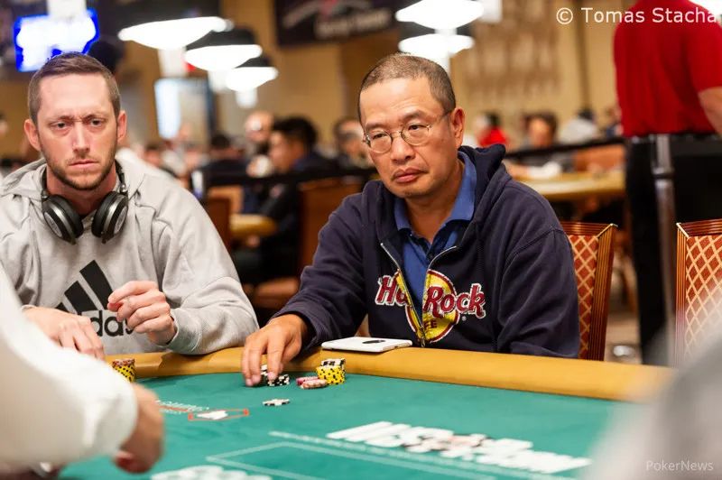 【EV 扑克】2023 WSOP | 美国牌手 Brian Rast 在赛事 43 击败 99 名参赛者  摘得第六条 WSOP 金手链