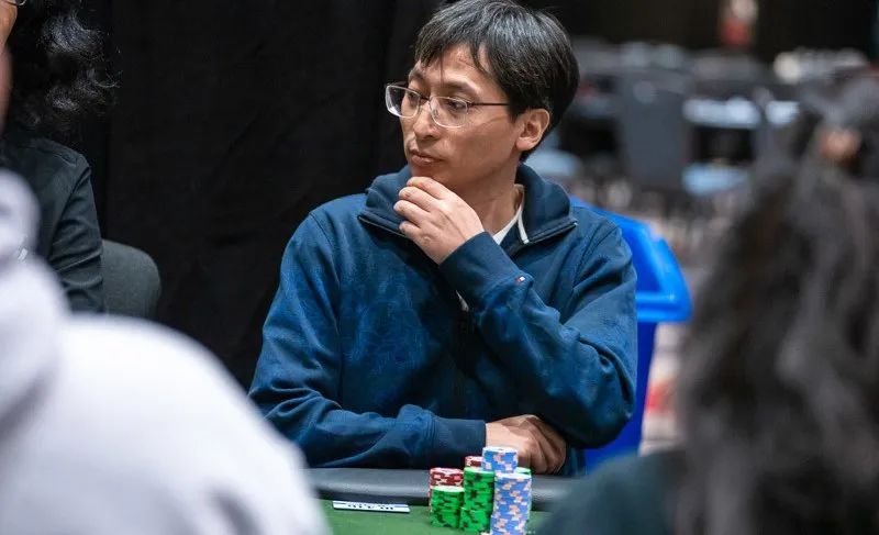 【EV扑克】国人WSOP#57豪客赛暂居CL，有望获第5条金手链！退休消防员夺冠激励喊：我做到了，你也可以！