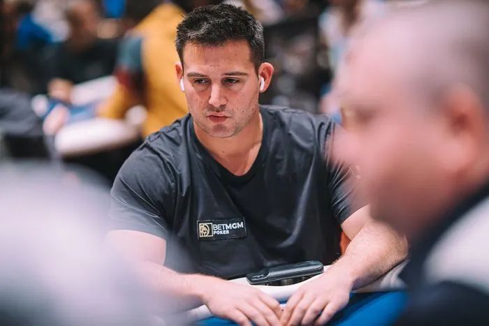 【EV 扑克】Alan Keating 参加 WPT 世界锦标赛，Day1a 结束暂居第二！