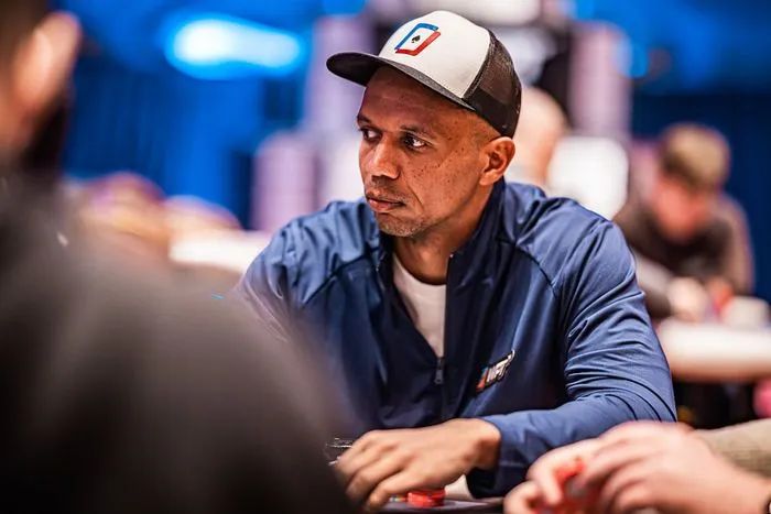 【EV 扑克】Phil Ivey 参加 WPT100 万美元买入比赛，首日即被淘汰&#8230;&#8230;