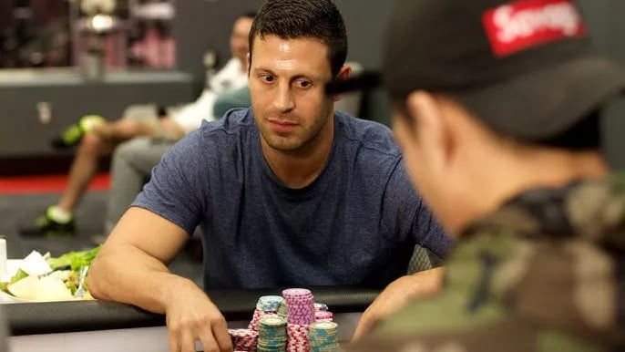 【EV扑克】“我在被动过手脚的私局中输了30万美金”,盖哥谈J4风波及高额私局