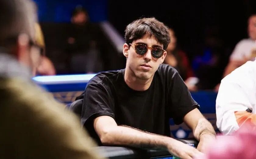 【EV扑克】APT线上赛圆满落幕!国人勇夺四冠,Lin Jinyue决赛桌精彩操作斩获闭幕赛冠军!