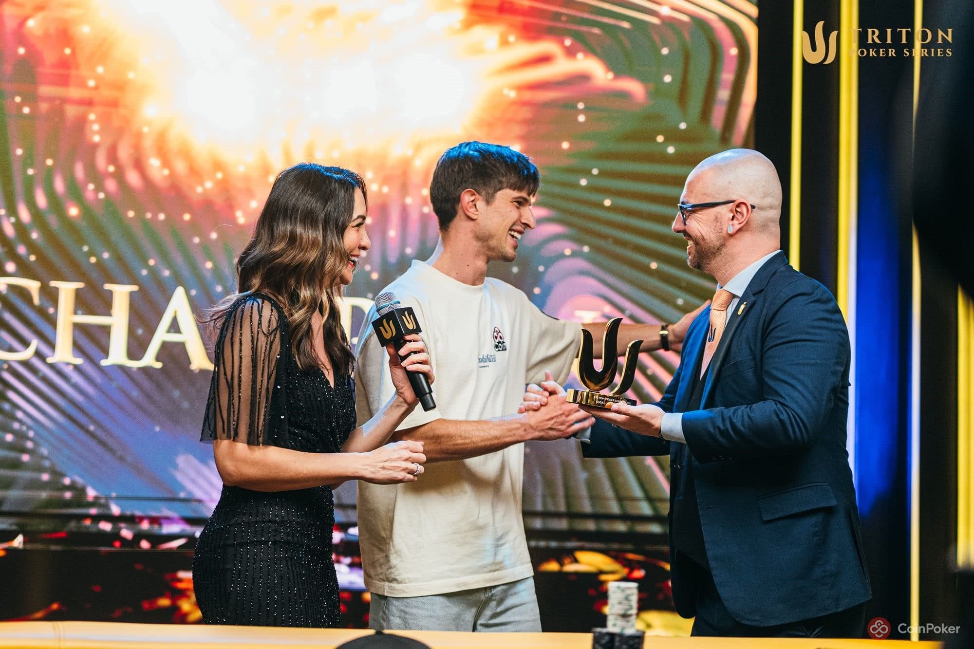 【EV扑克】从足球场到百万奖金!Mario Mosböck 如何在牌桌上重塑人生巅峰?