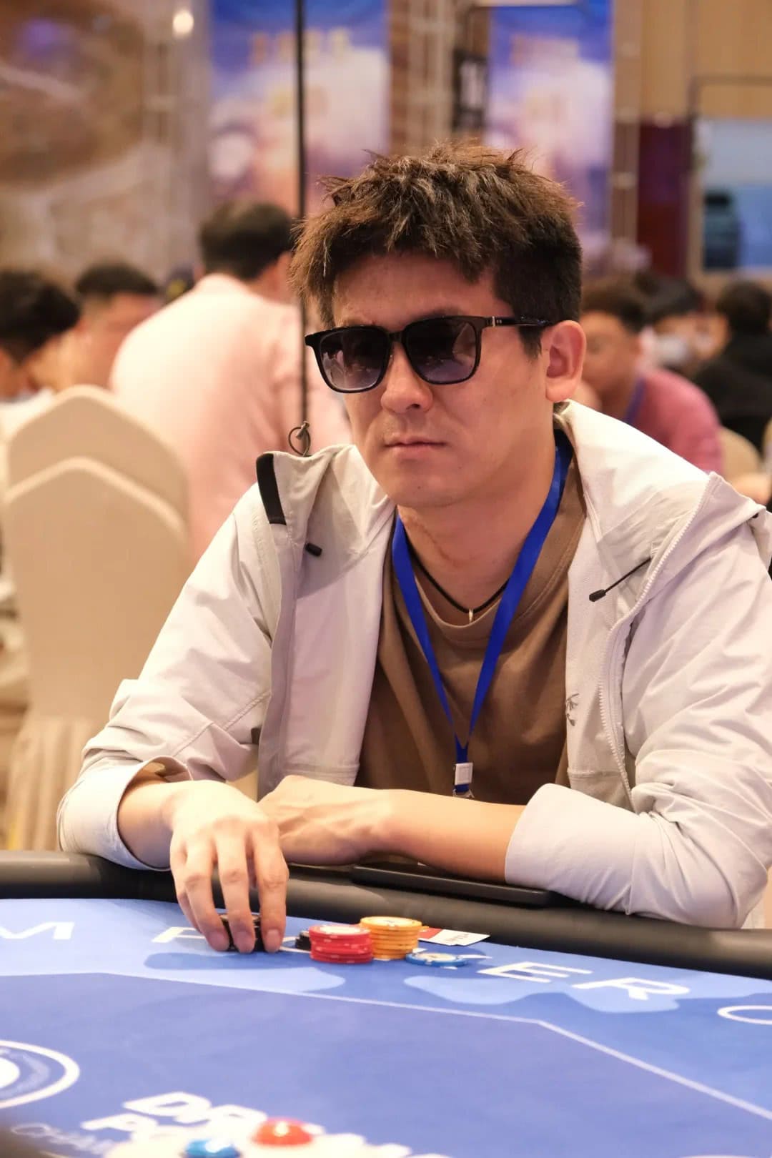 【EV扑克】DPC厦门站 | 如约而至!主赛B组239人参赛49人晋级,吴祝44.2w领跑全场