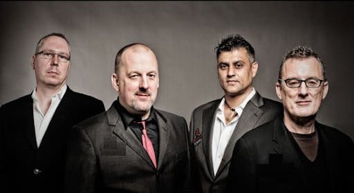 【EV扑克】靠比赛拿下第一笔百万奖金,这条路他走了25年