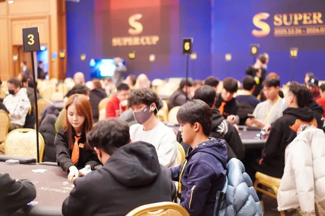 【EV扑克】SuperCup济州|李昊扬潇洒包揽双冠,杨洋斩获小型豪客赛冠军!济州杯共236人次报名30人晋级
