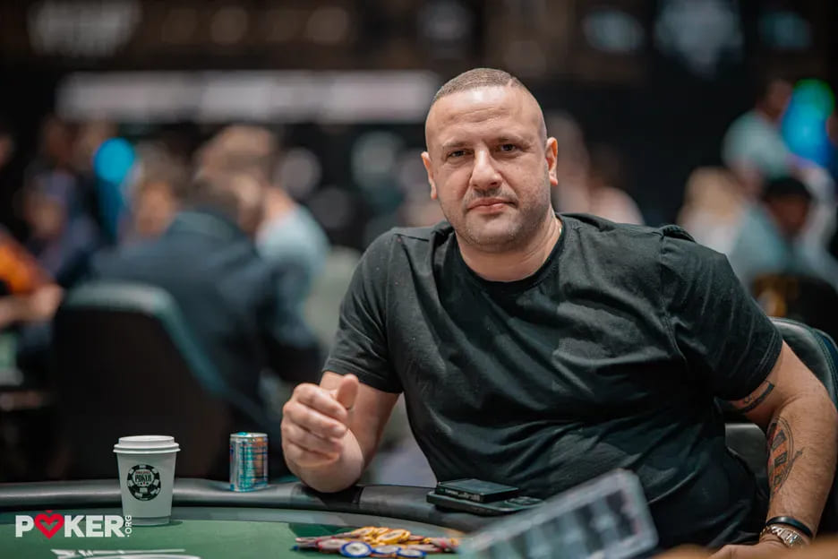 【EV扑克】2025年扑克奖金榜：Lonis称王，Chidwick逼近历史第一，谁才是“最大输家”？