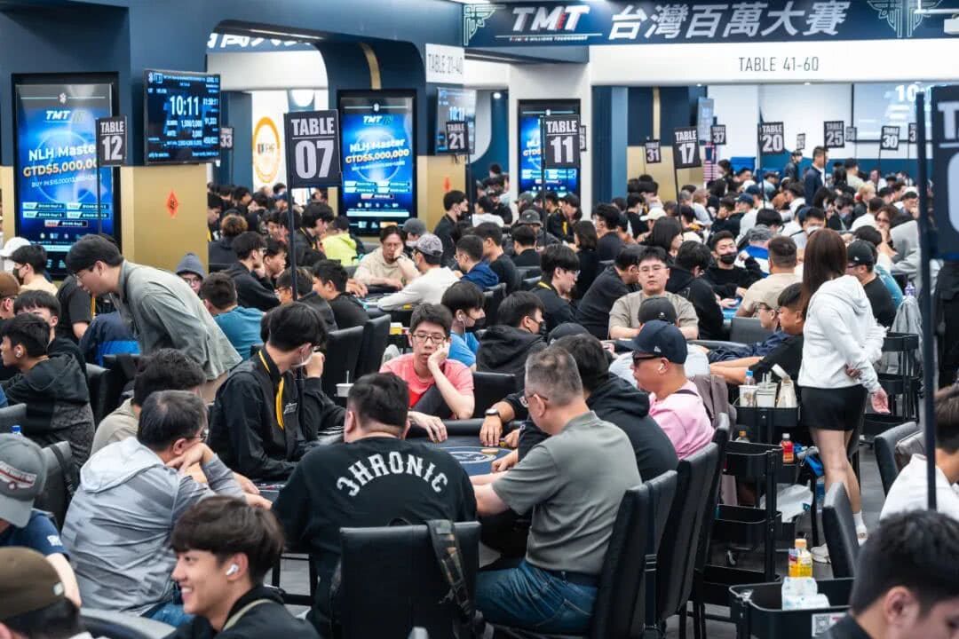 【EV扑克】LPT2026首秀圆满收官，青花瓷奖杯携新春祝福登陆宝岛台湾，携手TMT开启新篇！