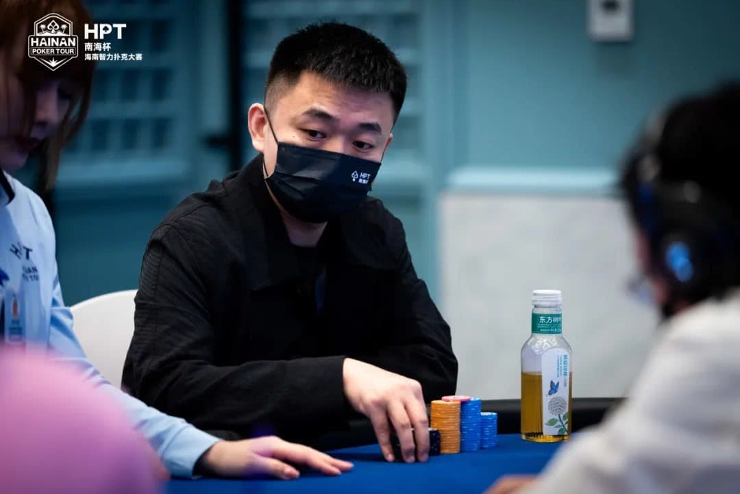 【EV扑克】第二届HPT®南海杯 | 主赛第一轮B组71人参赛20人晋级，陈贤术19.15万记分牌领跑
