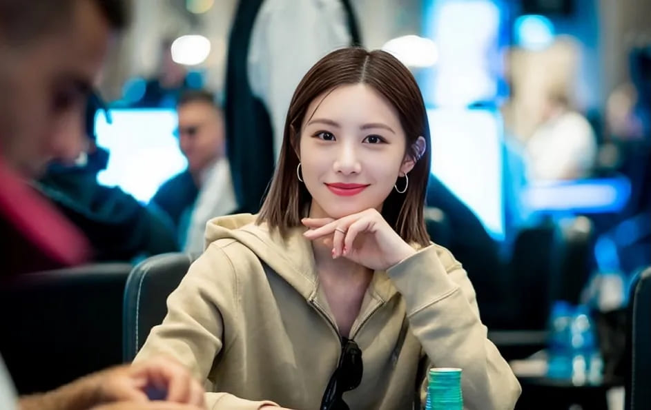 【EV扑克】扑克女力｜章聪雅专访：不到三年站上中国GPI女子第一，她想诉说的不仅止于此
