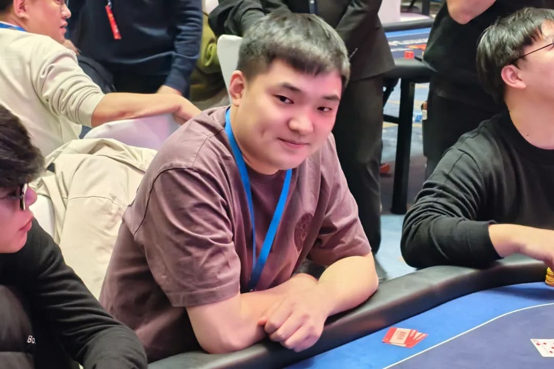 【EV扑克】IPG大师邀请赛|倪白羽AA输66遗憾无缘主赛90人入围圈,王岩峰114.9万记分牌领衔74人晋级下一轮