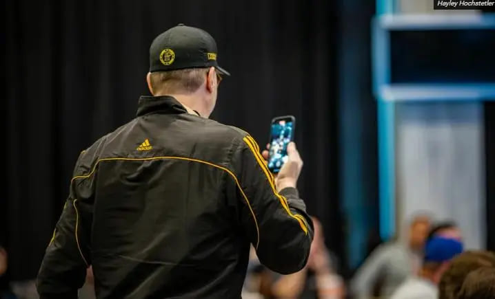 【EV扑克】Phil Hellmuth点外卖超4500次,豪掷16.8万美元惊呆网友