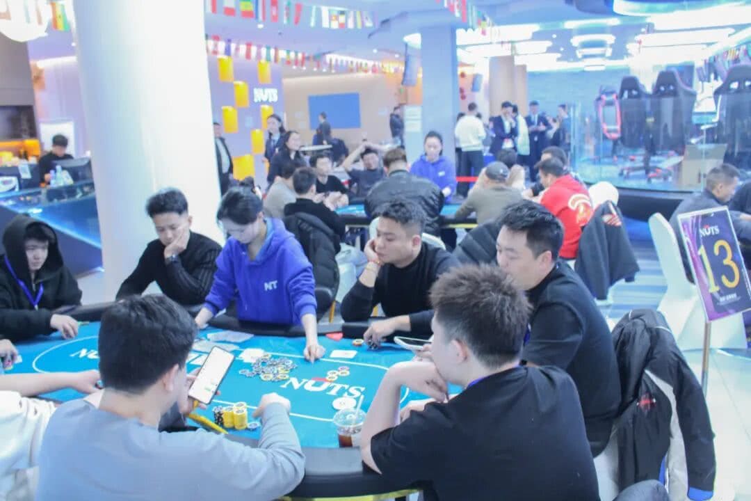 【EV扑克】洞庭湖杯NT1 | 主赛1135人次,107人晋级半决赛,江苏锐、吴鑫分获C/D组CL