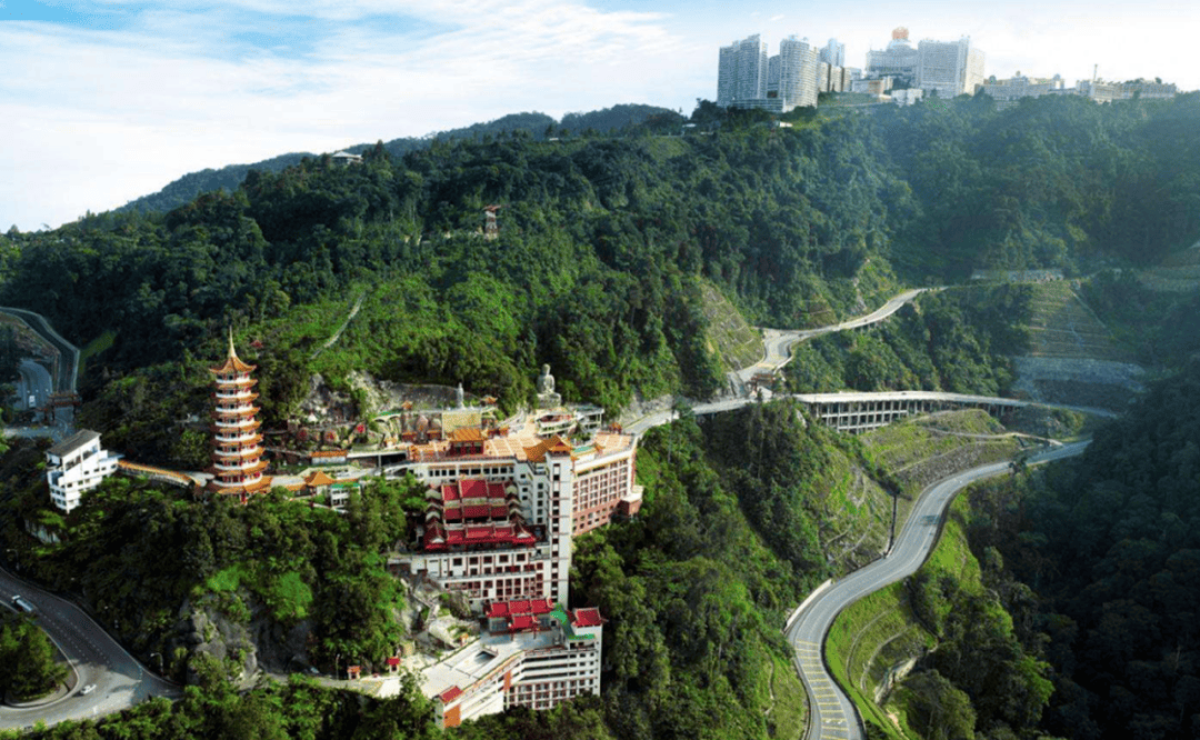 【EV扑克】2026PD20马来西亚站首日 | 烟雨云顶，王座之争！开幕赛首轮三组573人次点燃牌桌封面