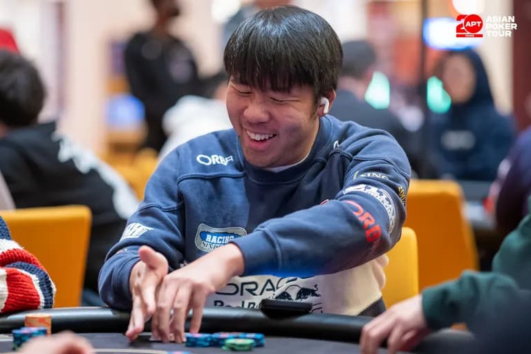 【EV扑克】2026 APT济州经典赛 | 主赛决赛桌日本选手 Shintaro Sato领跑，四位中国选手成功晋级；迷你主赛Shuang Bao领跑！