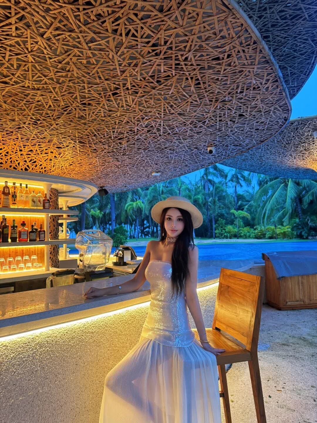 【EV扑克】PD20马来西亚｜边旅行边打牌！Linda的理想生活，太让人羡慕了！PD20主赛16人晋级决赛