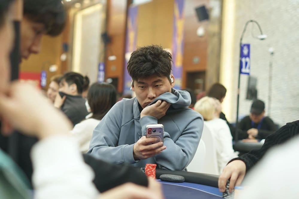 【EV扑克】2026 IPG季中赛选拔赛｜步入高潮！主赛B组307人燃情竞争剩79人晋级！杨晓鹿装袋36.9万计分牌成CL！明日C/D组最后晋级机会！