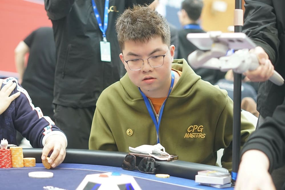 【EV扑克】2026 IPG季中赛选拔赛|主赛事136人入围圈开放!252人竞争剩余41人晋级第三轮!崔浩奇坐拥184.5万计分牌成CL!