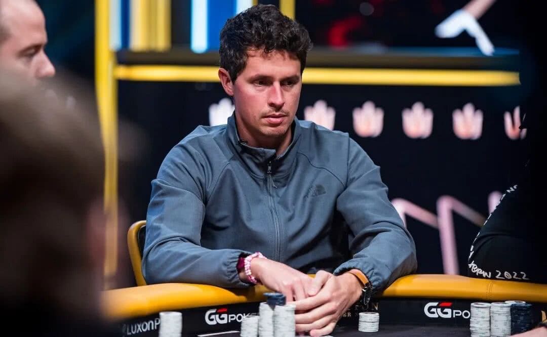 【EV扑克】喜报！中国选手Wang ZiQian勇夺WSOP金戒指大师赛冠军，刘亚运挺进百万豪客赛FT！