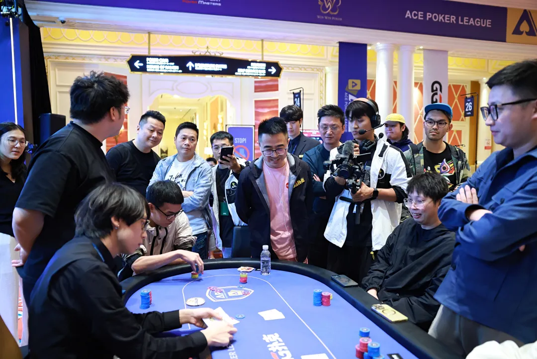 【EV撲克】APL济州岛｜奖池狂飙破保！主赛C/D组合共260人次参赛39人晋级，李欢/Zhang Xugang分别登顶小组CL！明日主赛“末班车”等你抄底！